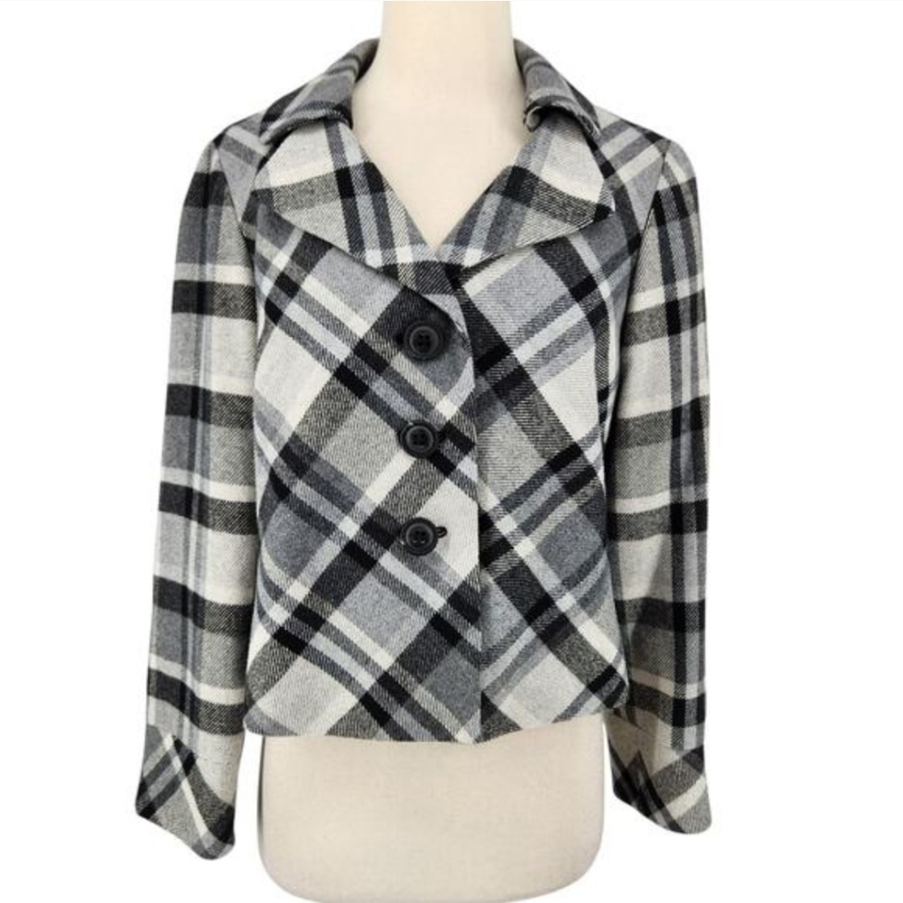 Nine West Plaid Blazer in Black and Gray
